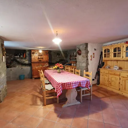 Casa Con Giardino A
