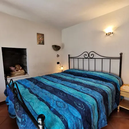 Casa Con Giardino A Hébergement de vacances Torgnon